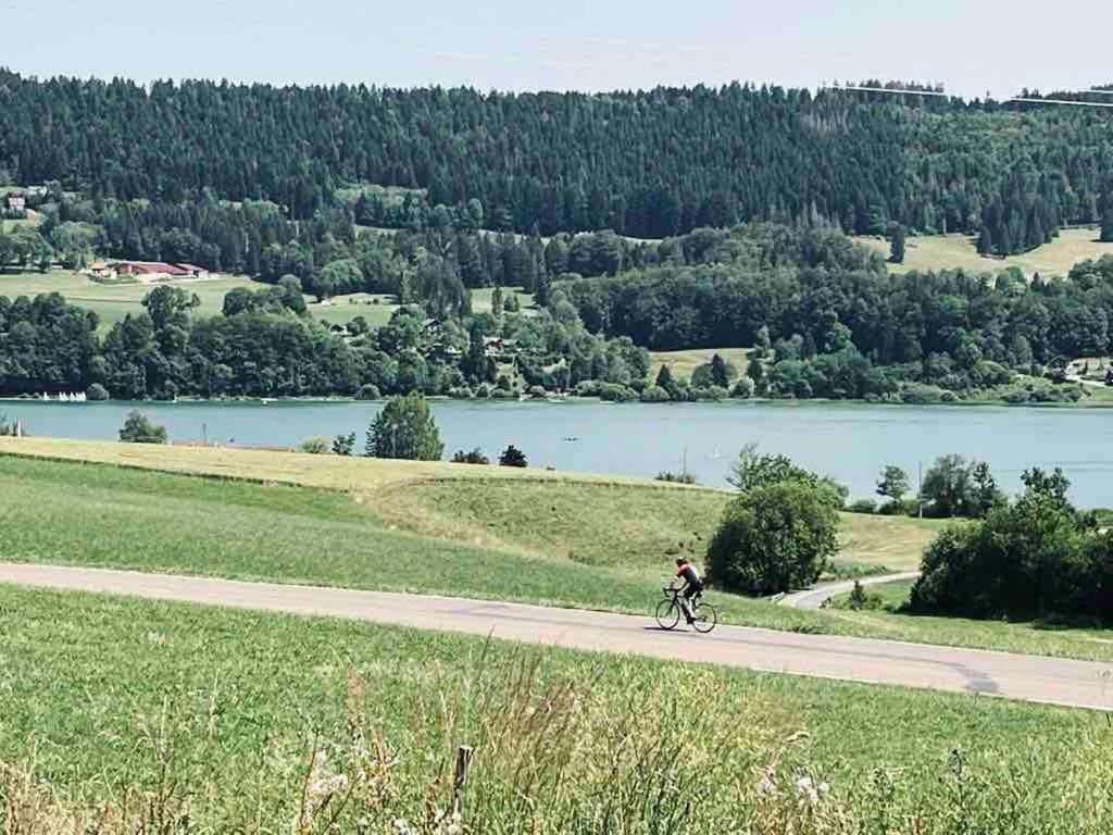La Parenthese Vue Lac Les Grangettes Экстерьер фото